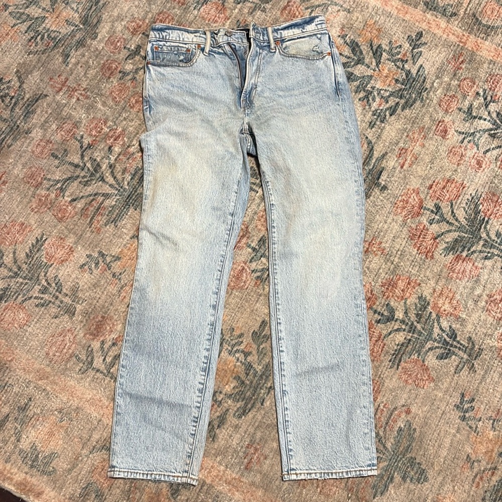 Abercrombie and Fitch 90’s Straight Fit Jeans